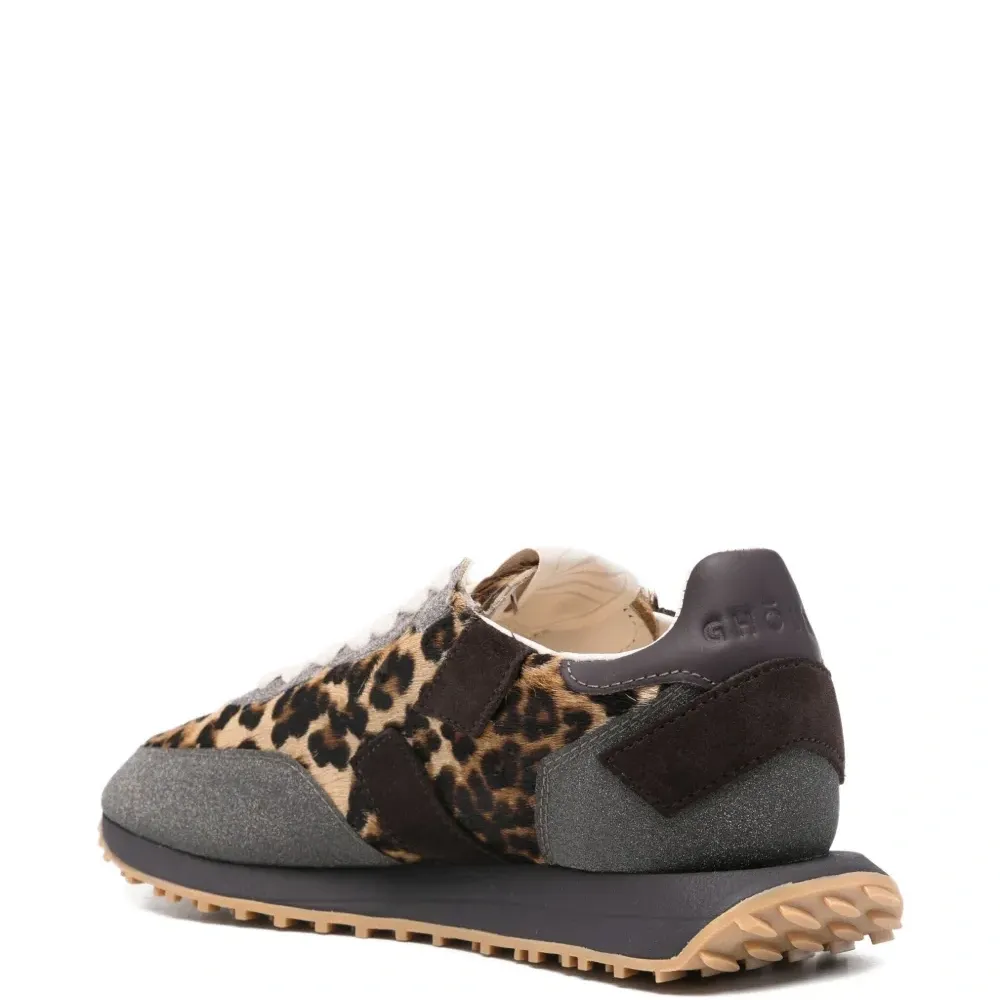 Кроссовки с панелями с анималистичным принтом Кроссовки с панелями с анималистичным принтом