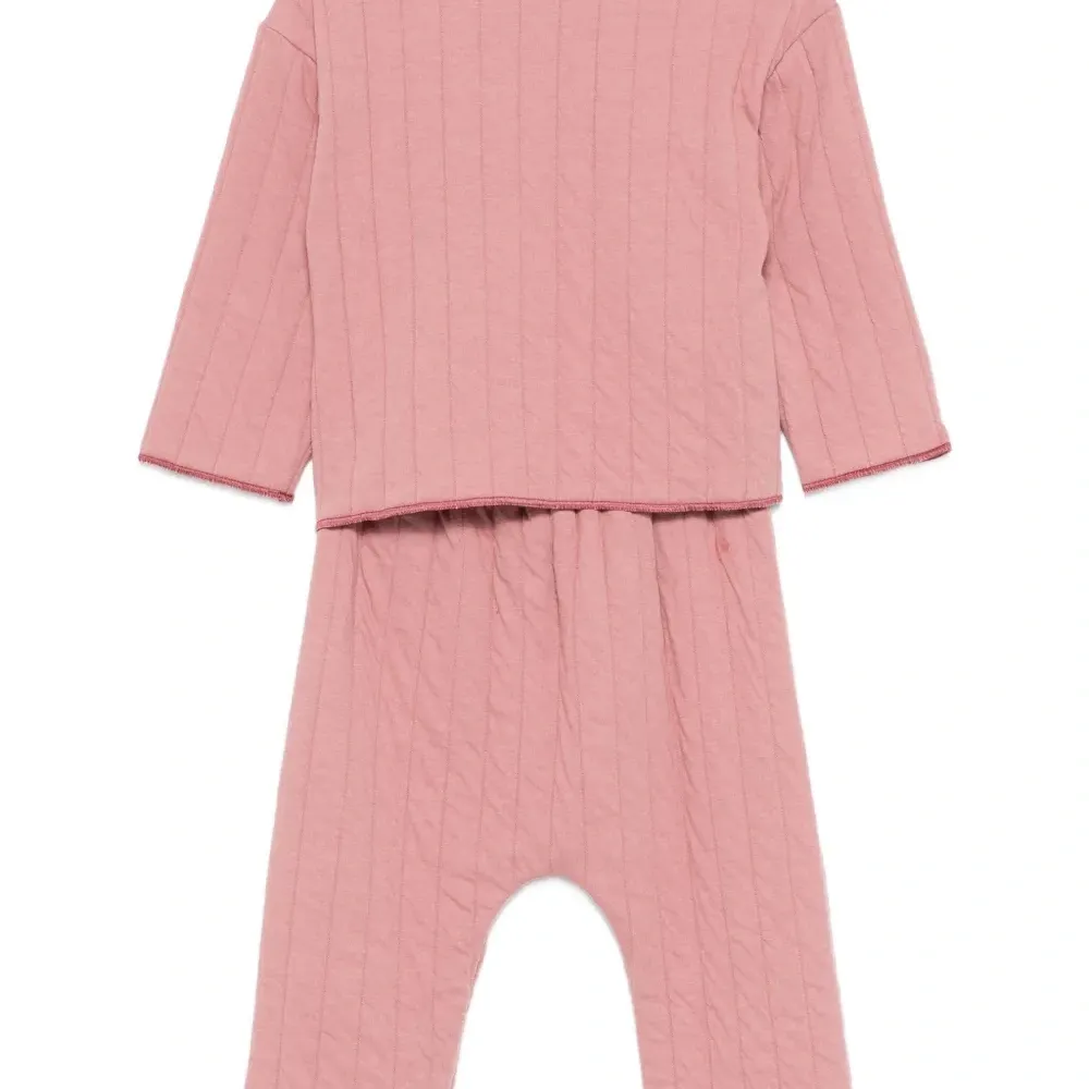 Комплект из топа и брюк