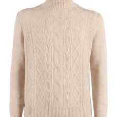 Вязаный свитер с воротником-гольф