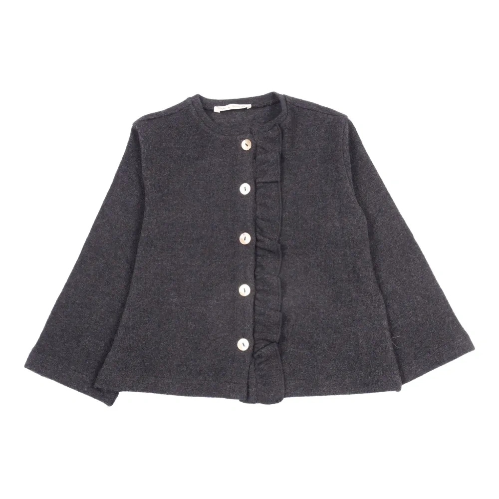 Кардиган на пуговицах с оборками