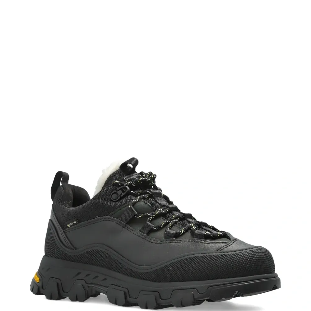 Кроссовки MetroTrek