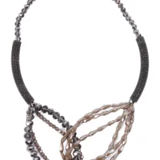 Двухцветное ожерелье с кристальными бусинами