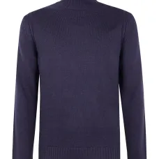 Свитер с высоким воротником