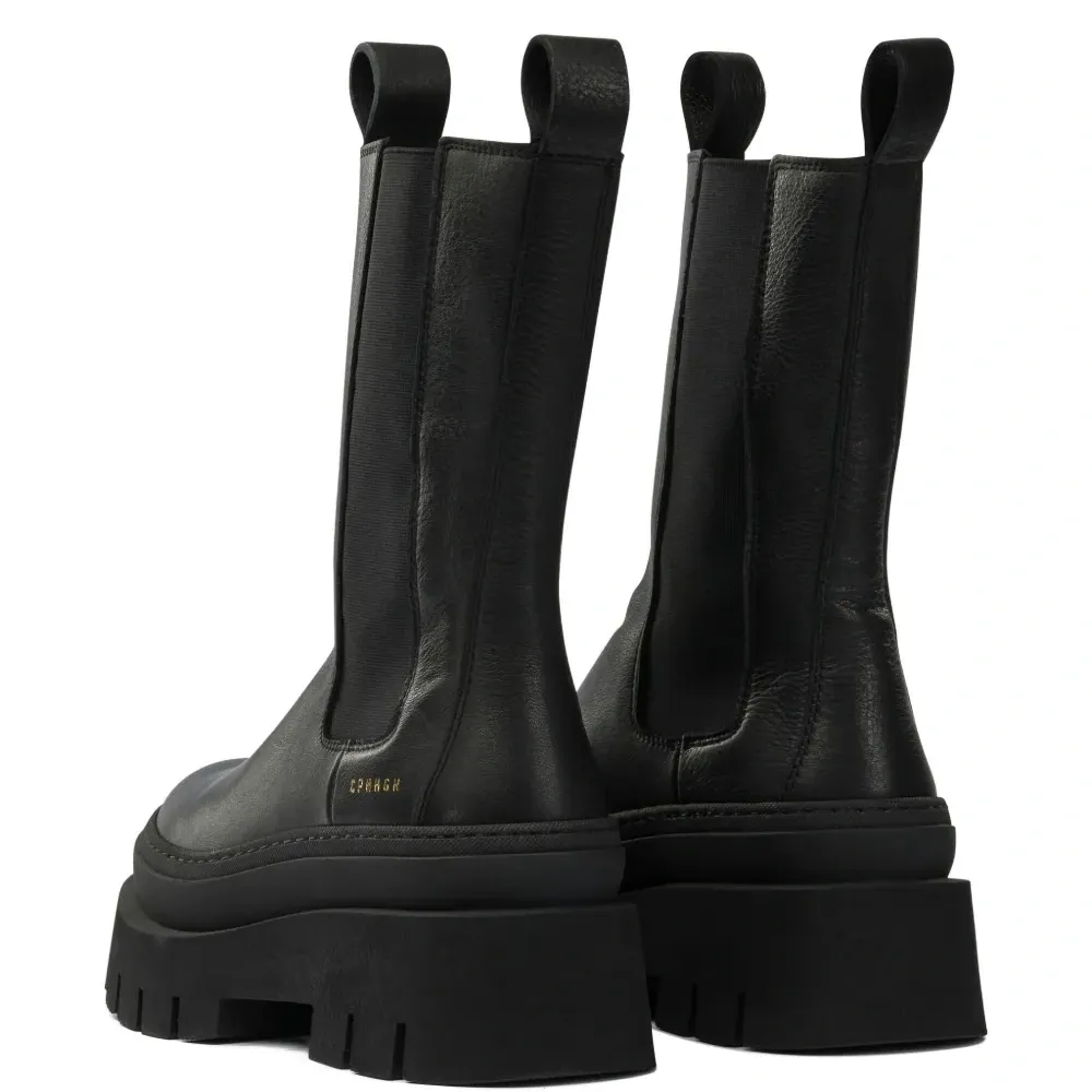 Ботинки на платформе с эластичными вставками