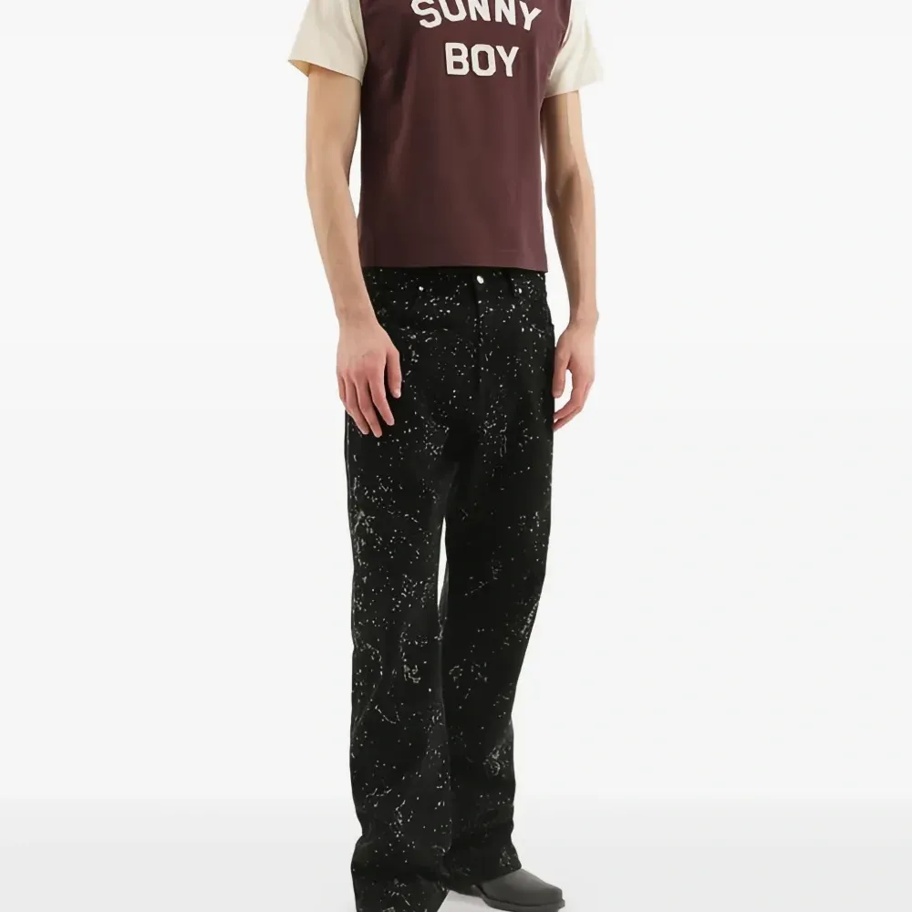 Футболка с круглым вырезом и короткими рукавами