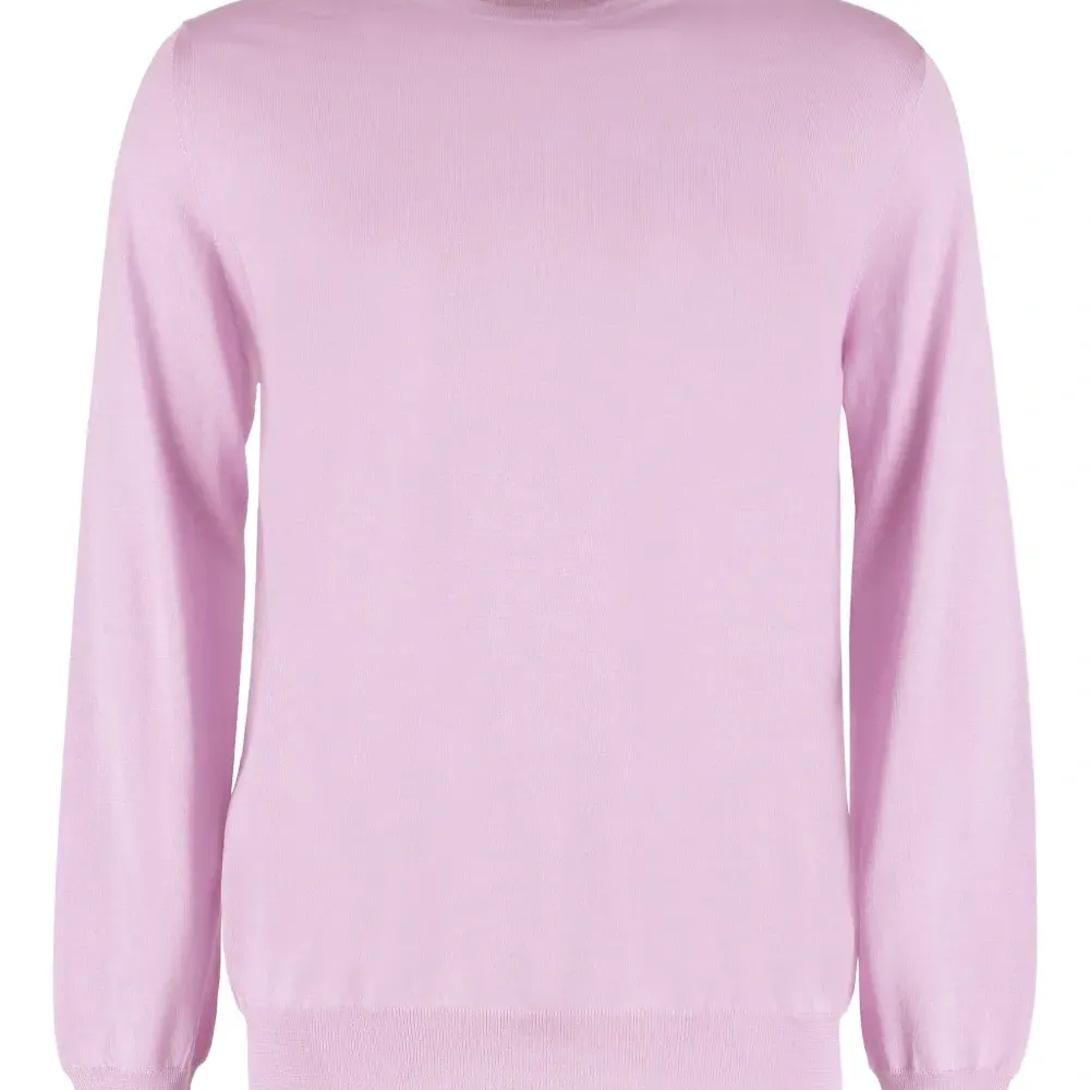 Свитер с ребристыми краями