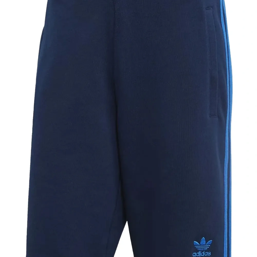 Спортивные брюки с тремя полосками