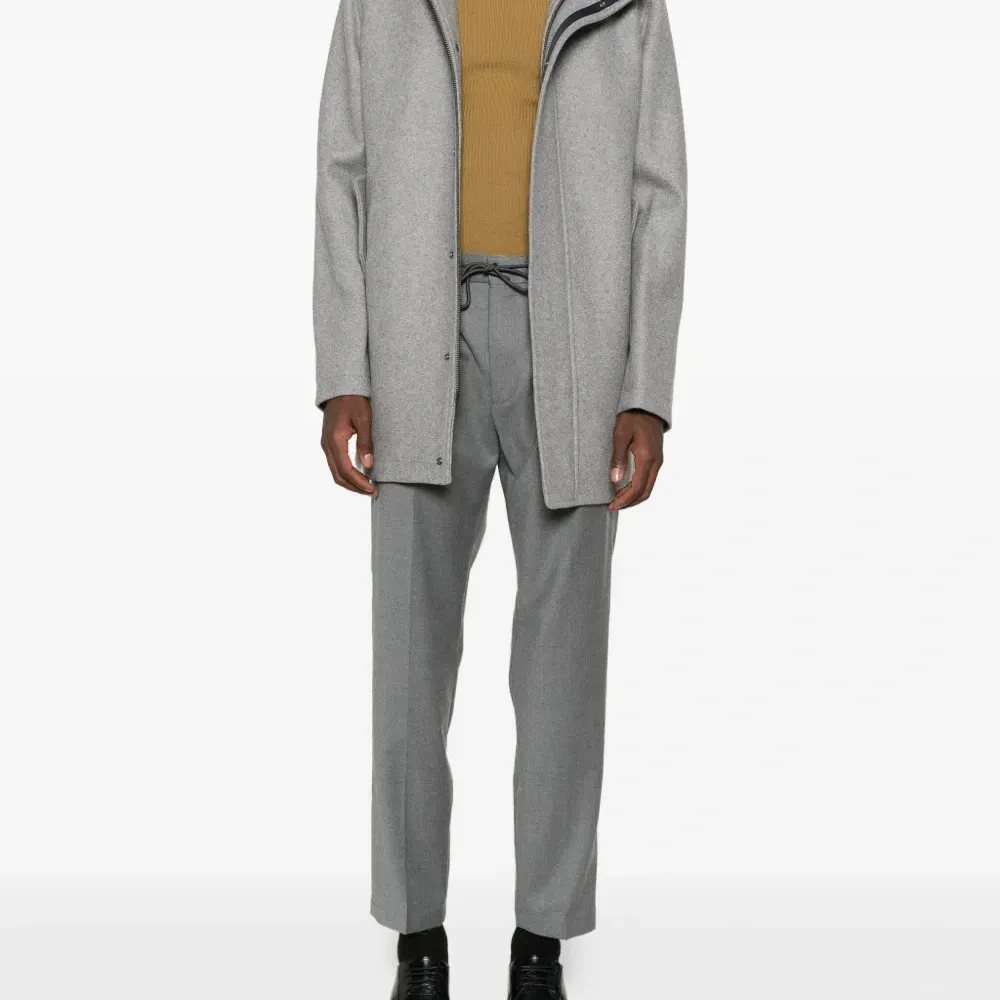 Брюки прямого кроя на кулиске