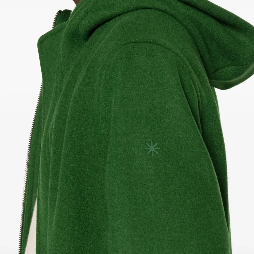 Парка с капюшоном Парка с капюшоном