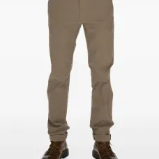 Брюки-чиносы со строгой передней частью