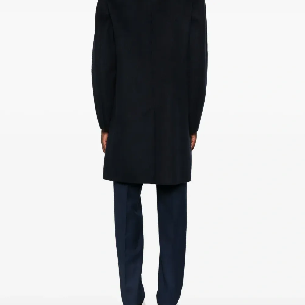 Однобортное пальто