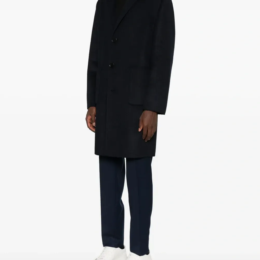 Однобортное пальто