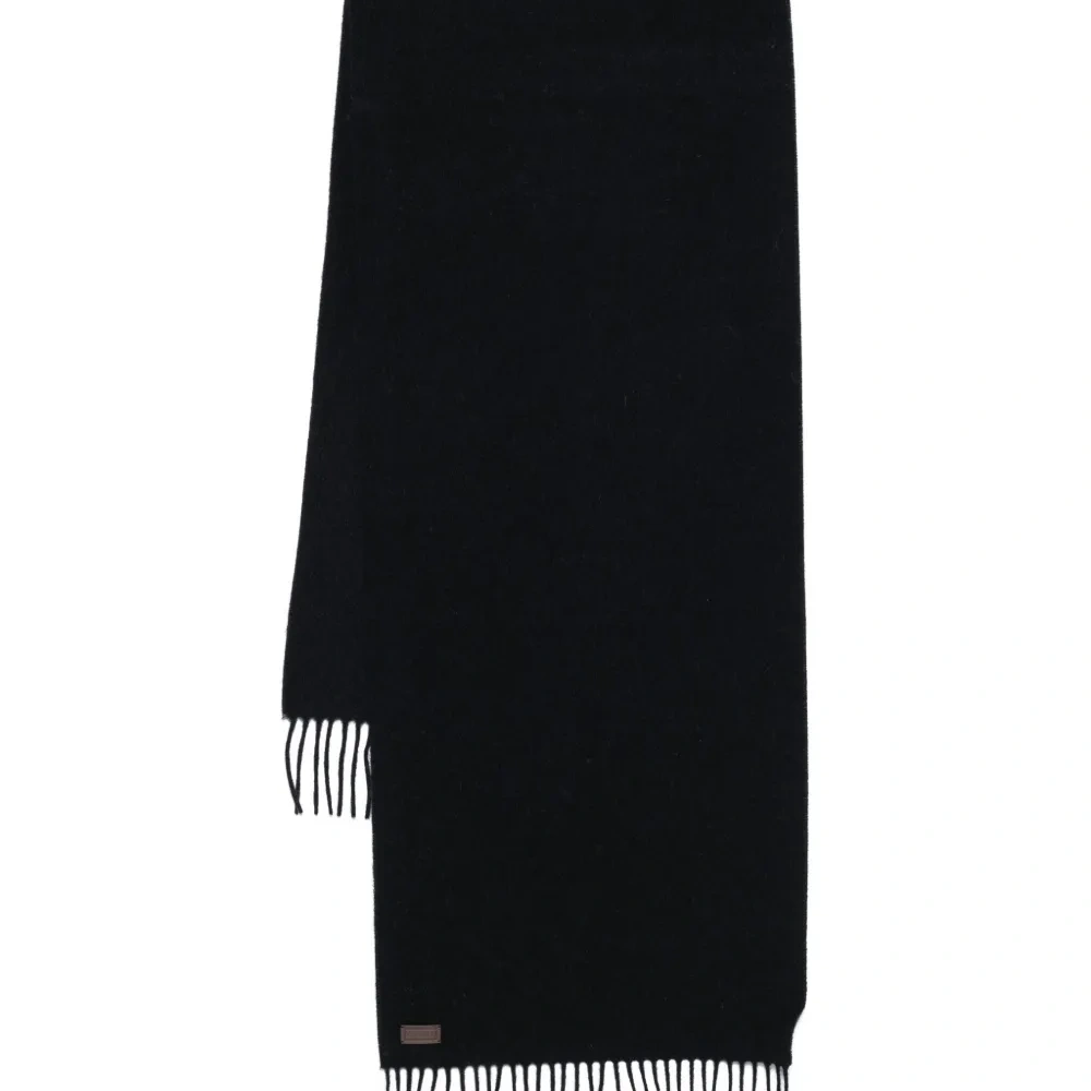 Шарф с бахромой