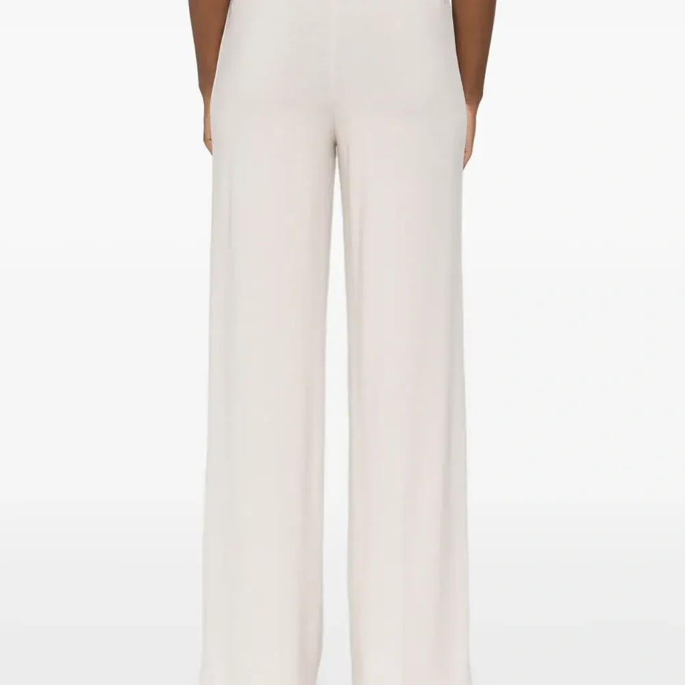 Брюки с эластичным поясом Брюки с эластичным поясом