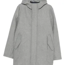 Парка с капюшоном