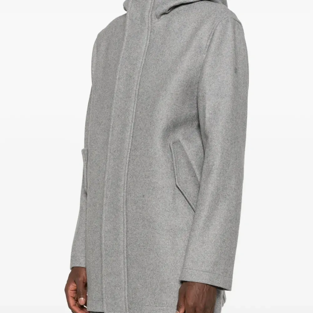 Парка с капюшоном Парка с капюшоном