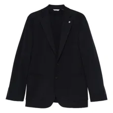 Однобортный пиджак с заостренными лацканами