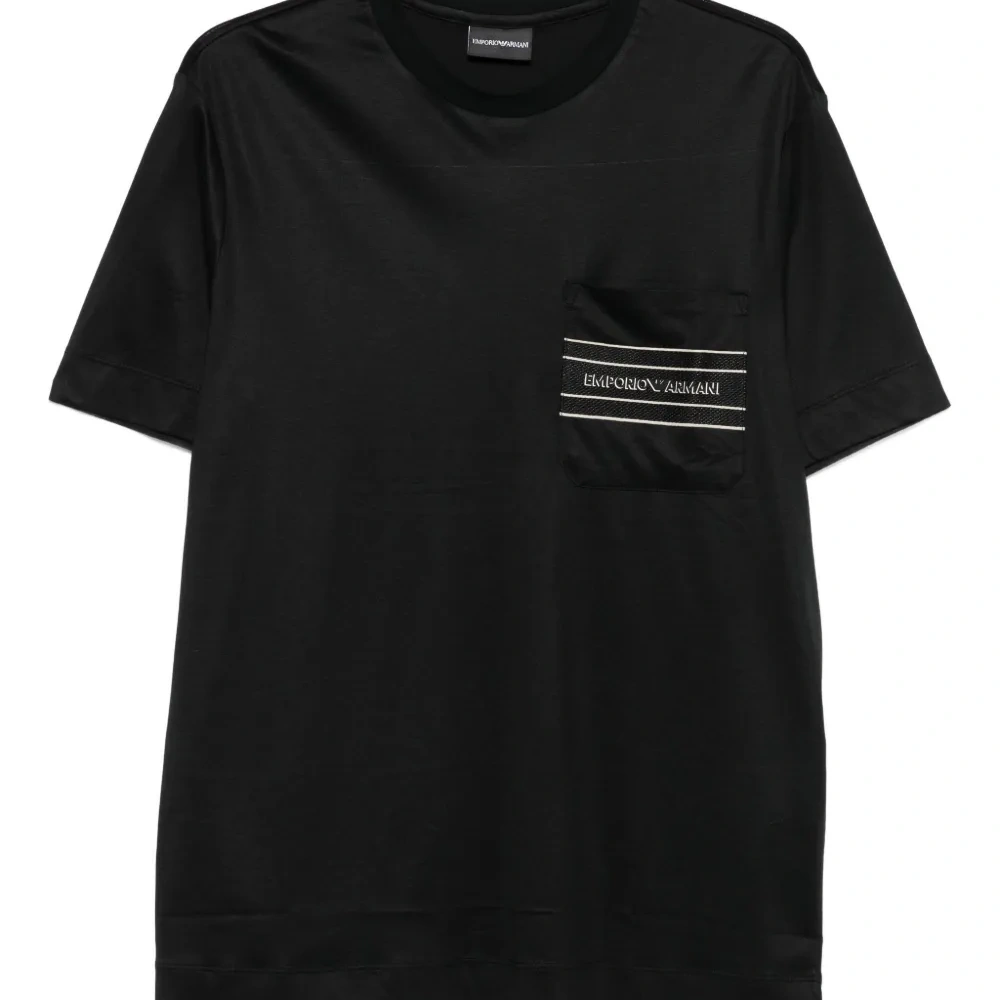 Футболка с логотипом