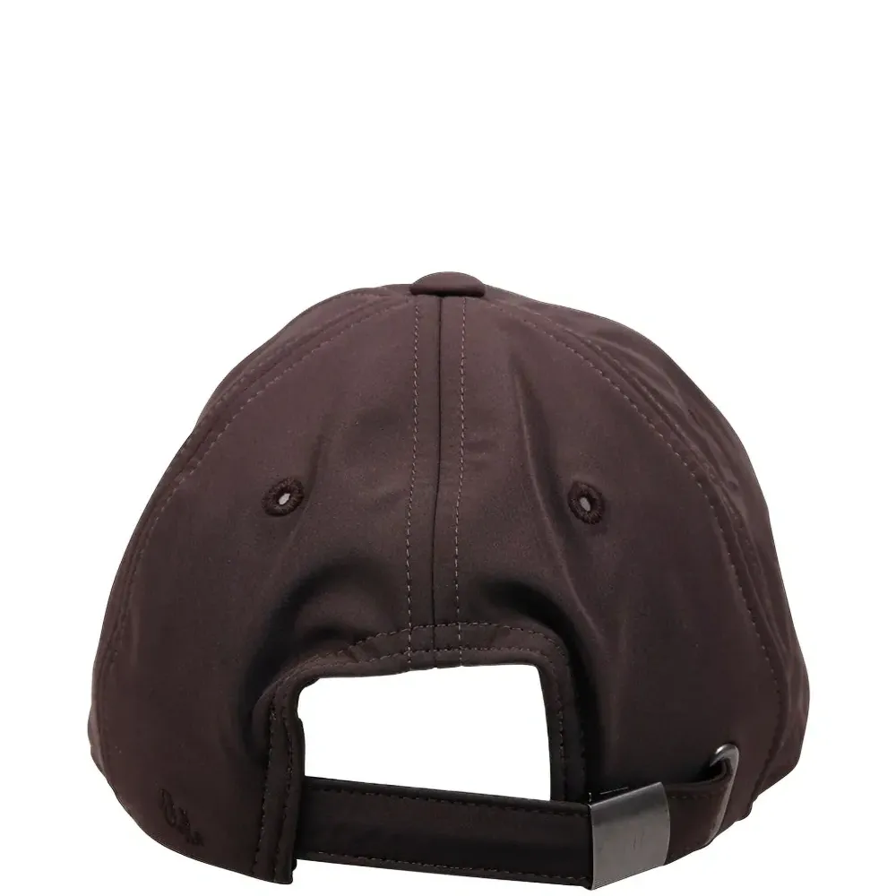 Бейсболка с прямым козырьком