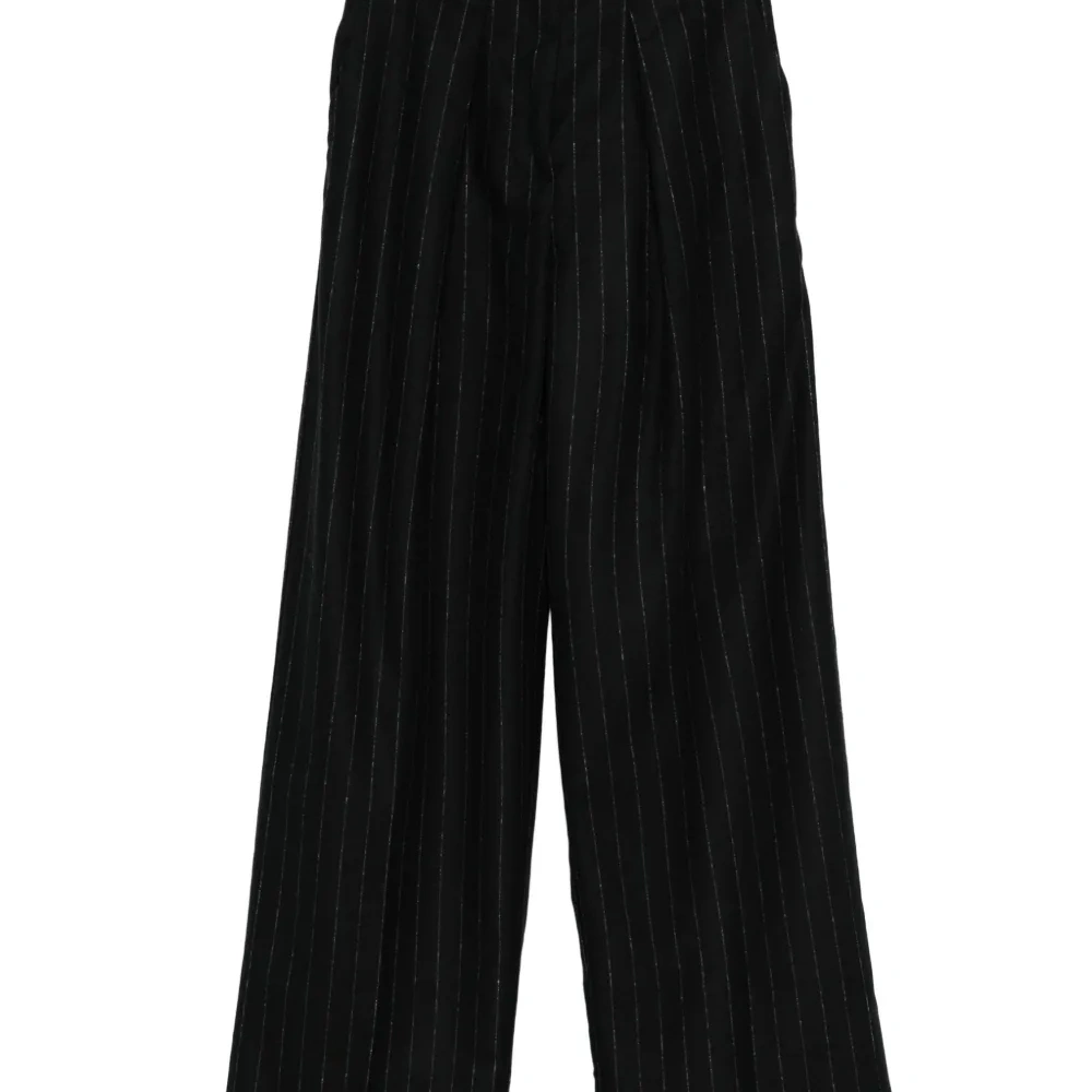 Широкие брюки в тонкую полоску