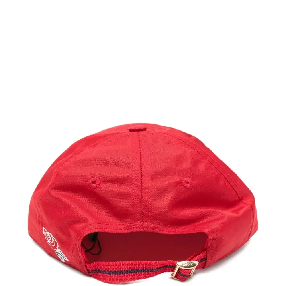 Бейсболка с логотипом