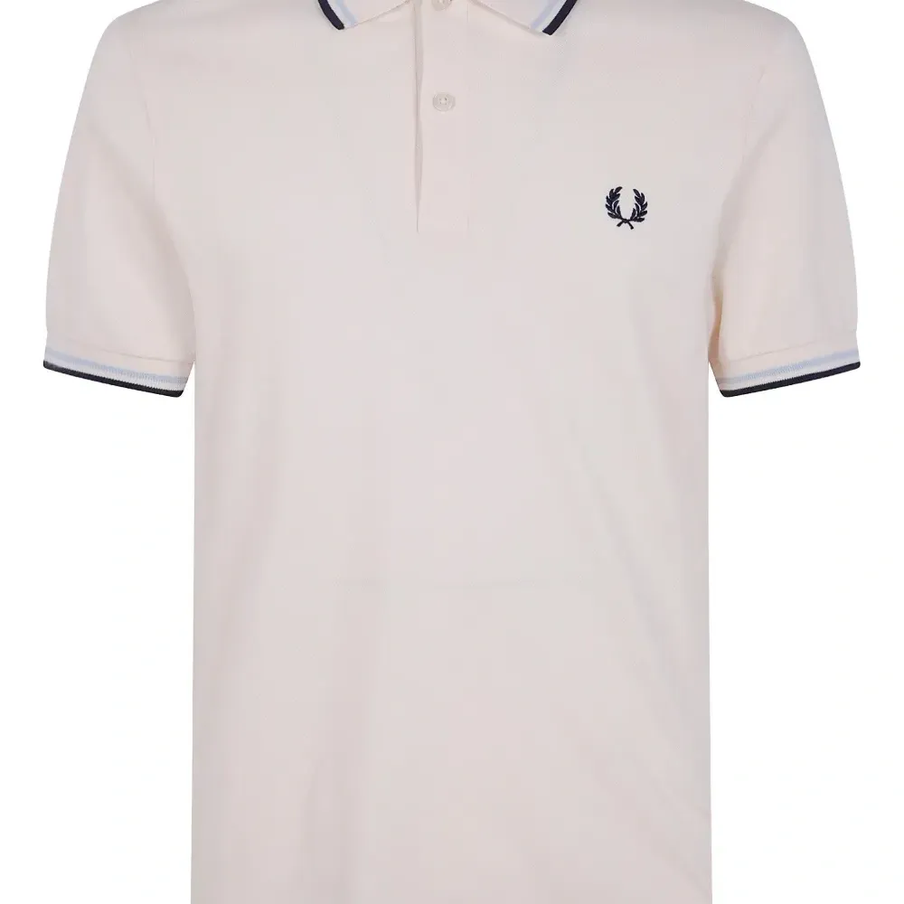 Поло с лавровым венком