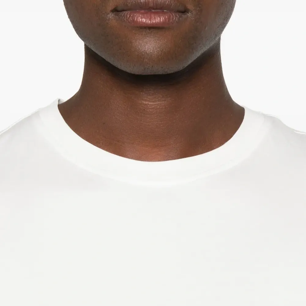 Футболка с короткими рукавами