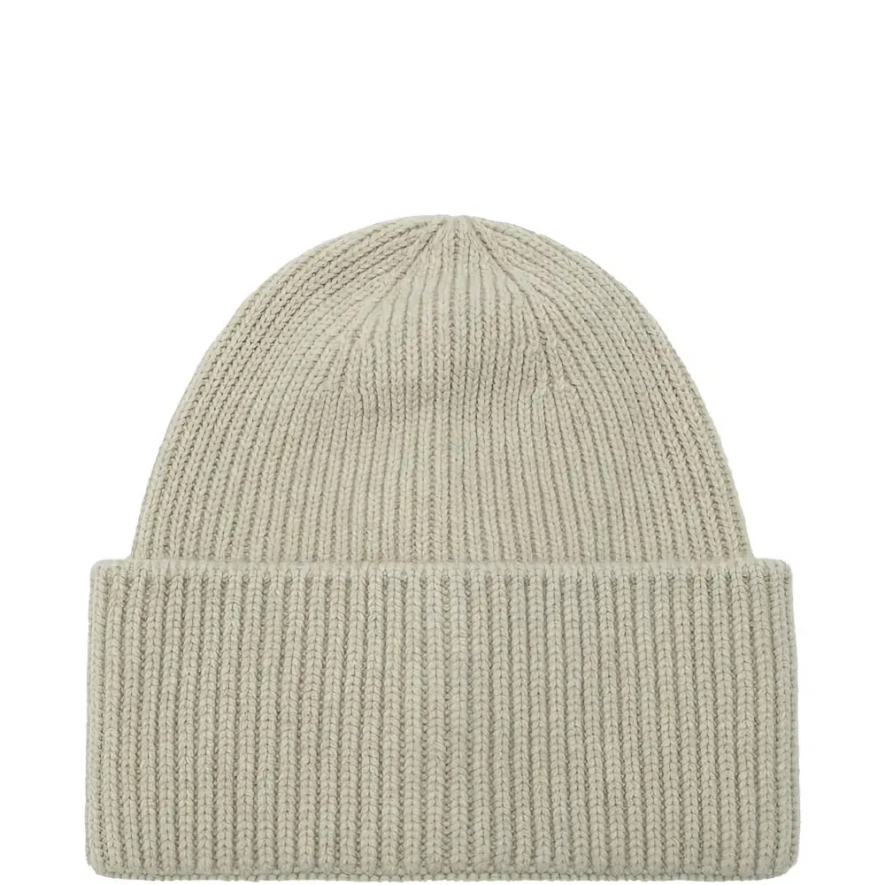 Шапка-бини в рубчик