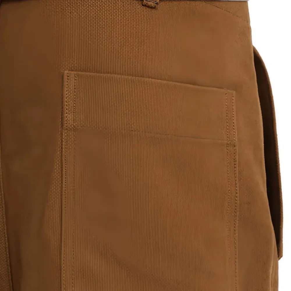 Джоггеры на кулиске