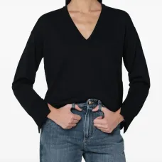 Пуловер с V-образным вырезом и манжетами Пуловер с V-образным вырезом и манжетами