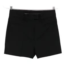 Брюки-шорты с защипами Брюки-шорты с защипами