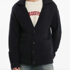 Кардиган с V-образным вырезом и карманами