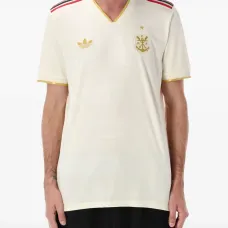 Футболка в полоску с V-образным вырезом Футболка в полоску с V-образным вырезом