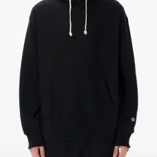 Худи с нашивкой-логотипом