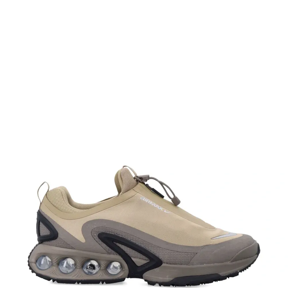 Кроссовки на молнии