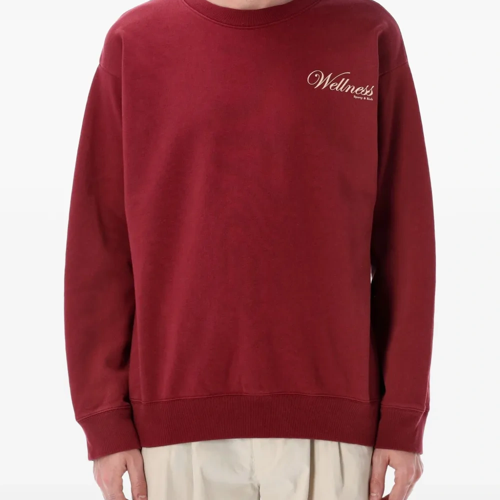 Вышитый свитшот