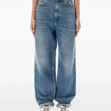 Джинсы с эффектом потертости Джинсы с эффектом потертости