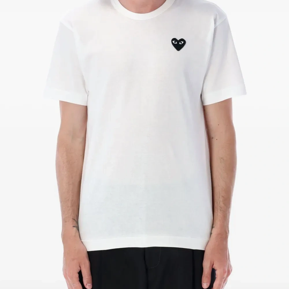 Футболка с вышивкой логотипа