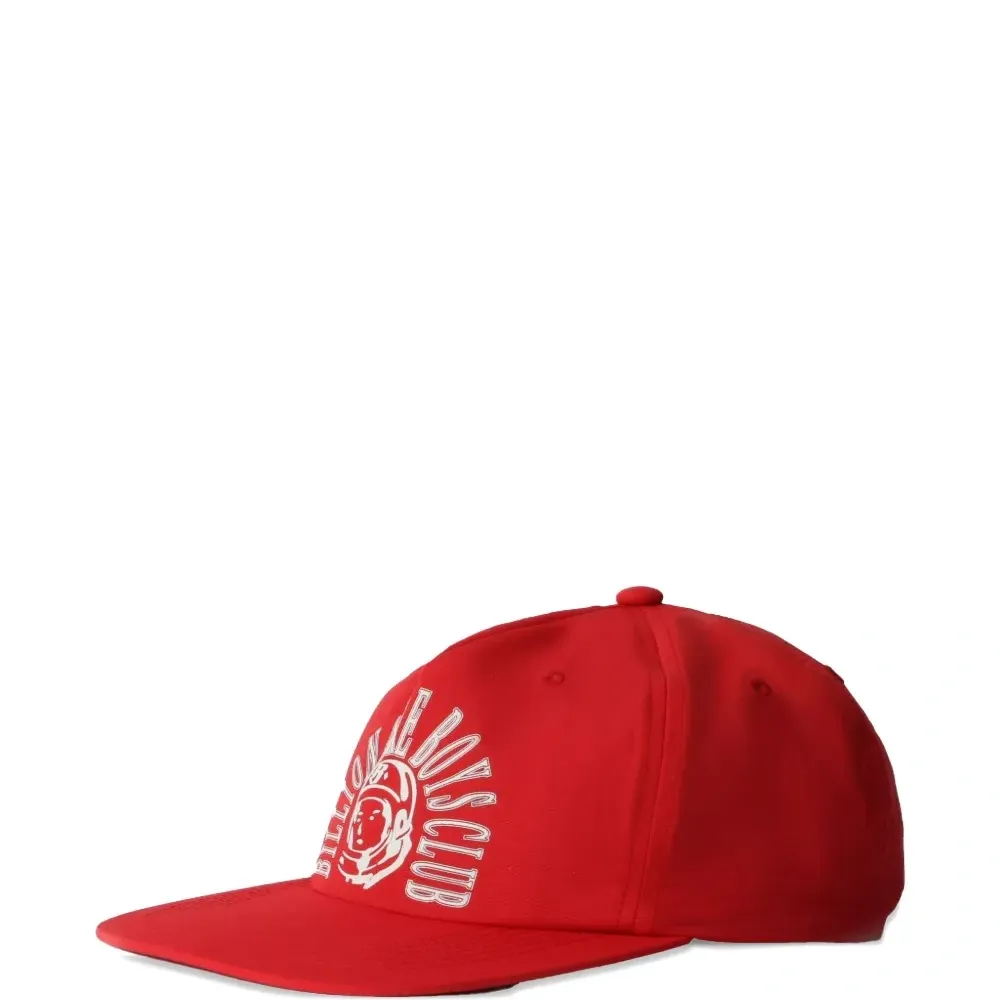 Бейсболка с логотипом лунного астронавта