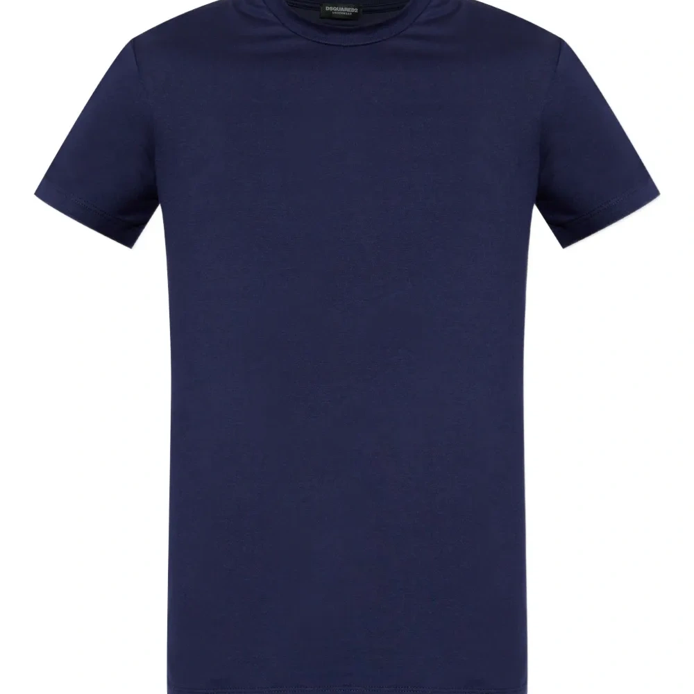 Футболка с нашивкой-логотипом