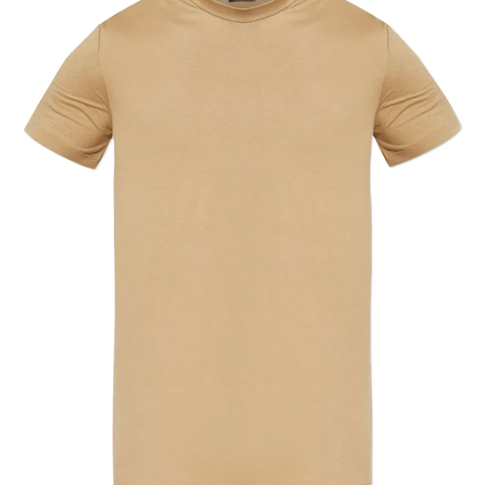 Футболка с круглым вырезом