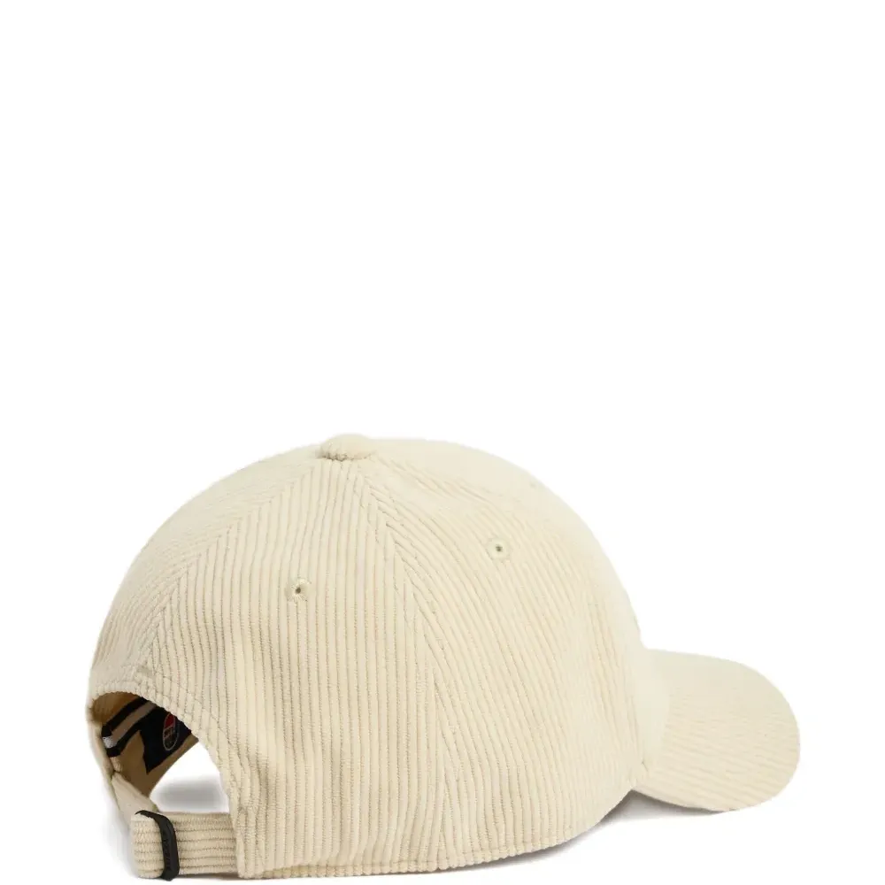 Бейсболка из вельвета