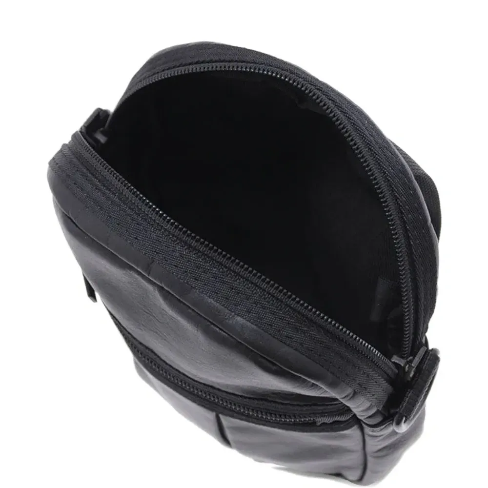 Сумка на плечо с кожаными вставками