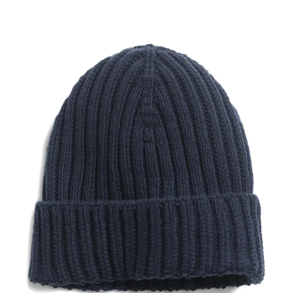 Шапка бини в рубчик