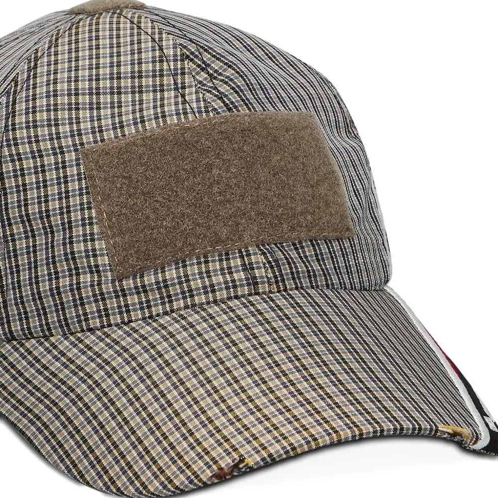 Кепка в клетку