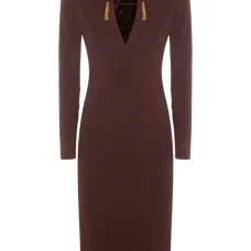 Платье с длинными рукавами, украшенное кисточками