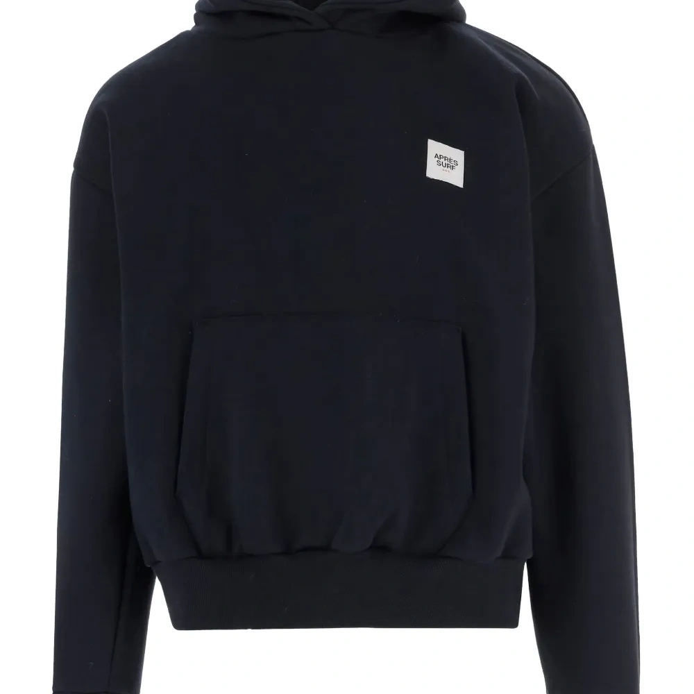 Худи с нашивкой-логотипом