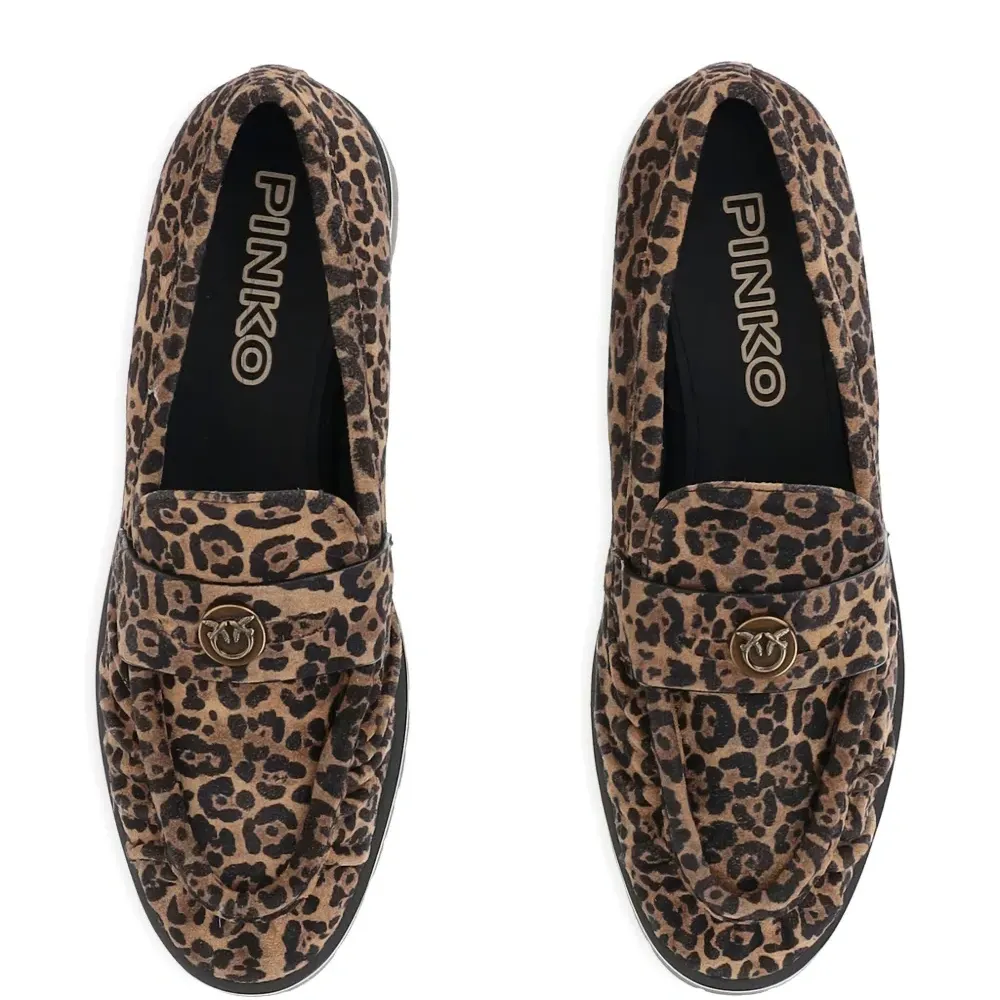 Лоферы с леопардовым принтом
