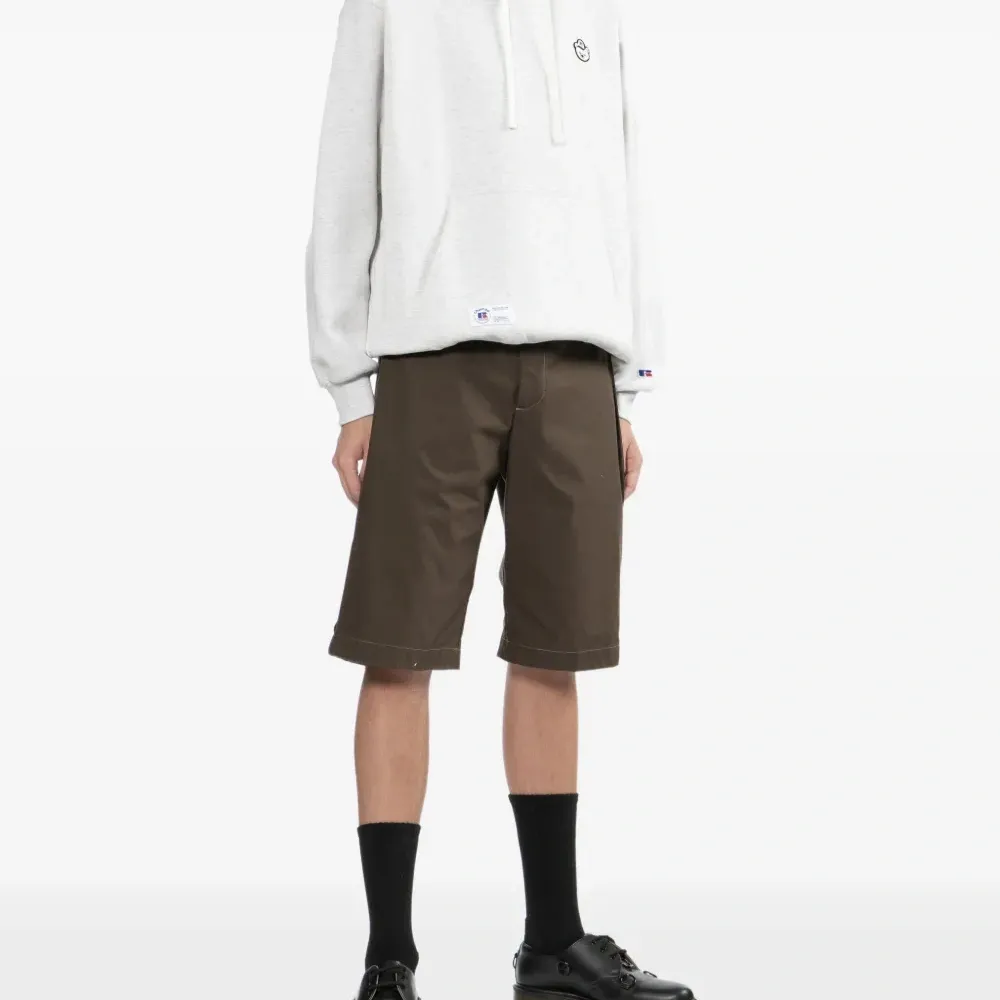 Худи с вышитым логотипом из коллаборации с Russell Athletic