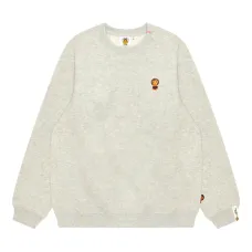 Свитшот с круглым вырезом и графическим принтом